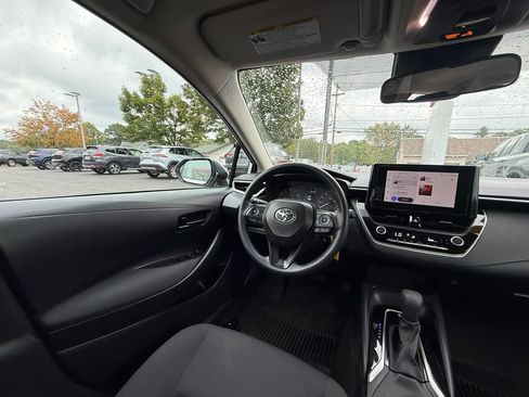 Used 2023 Toyota Corolla LE FWD image 13