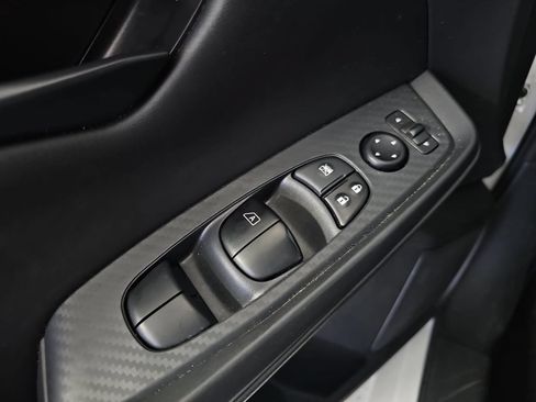 Certified 2025 Nissan Sentra S FWD image 24