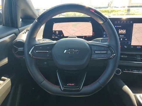 New 2024 Chevrolet Equinox EV RS image 11