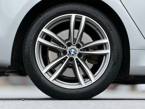 Used 2018 BMW 750i xDrive image 19