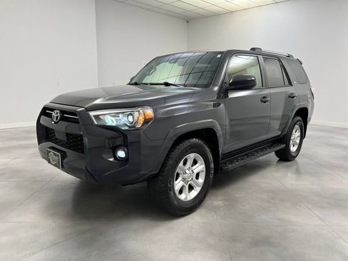 Used 2024 Toyota 4Runner SR5 image 3