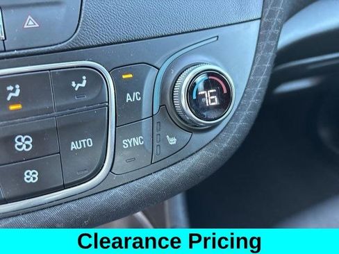 Used 2023 Chevrolet Malibu LT image 25