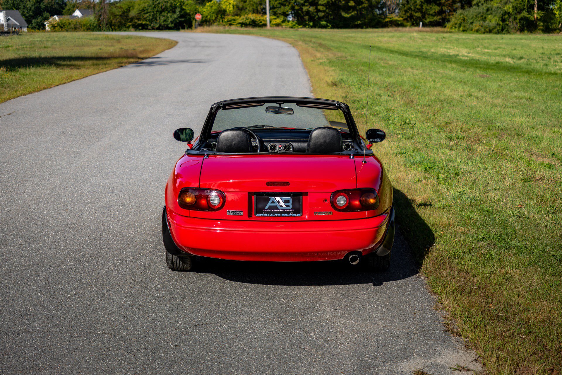 Used 1990 MAZDA MX-5 Miata RWD image 16