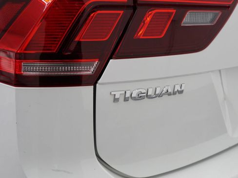 Used 2020 Volkswagen Tiguan S FWD image 6