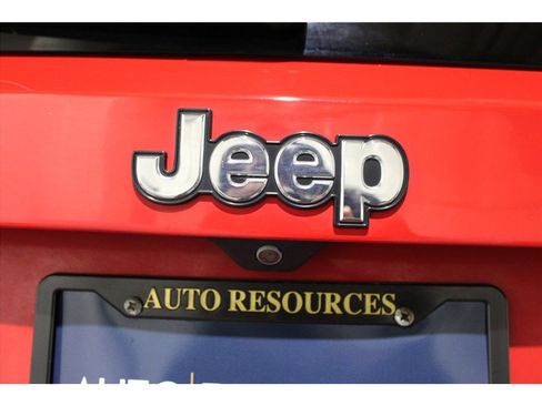 Used 2020 Jeep Renegade Sport image 17