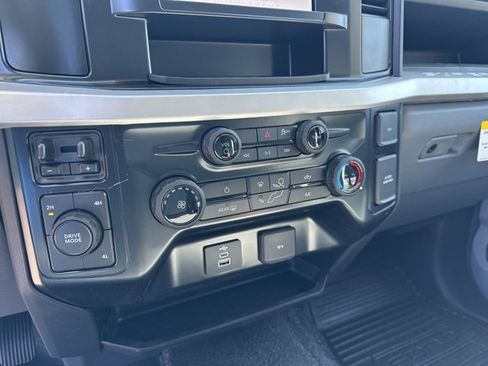 New 2025 Ford F450 XL w/ XL Chrome Package image 21