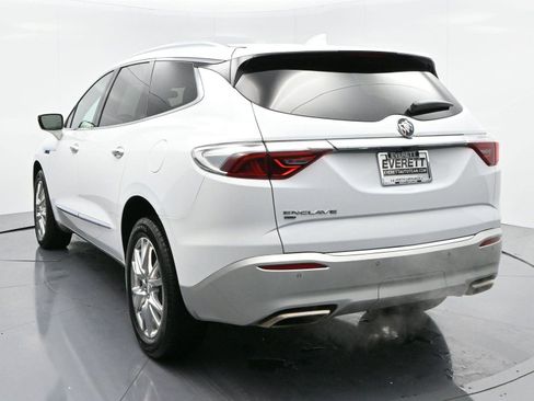 Used 2023 Buick Enclave Essence w/ Experience Buick Package image 6