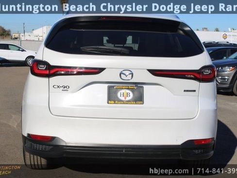 Used 2024 MAZDA CX-90 3.3 Turbo w/ Select Package image 4