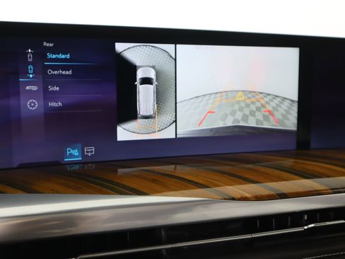 Used 2025 Cadillac Escalade Sport Platinum image 7