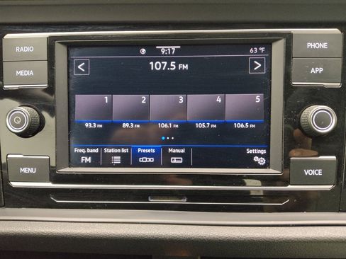 Used 2020 Volkswagen Jetta S image 25