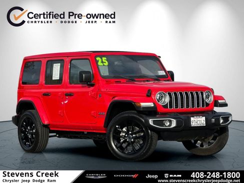 Certified 2025 Jeep Wrangler Unlimited Sahara w/ Safety Group AWD/4WD image 1