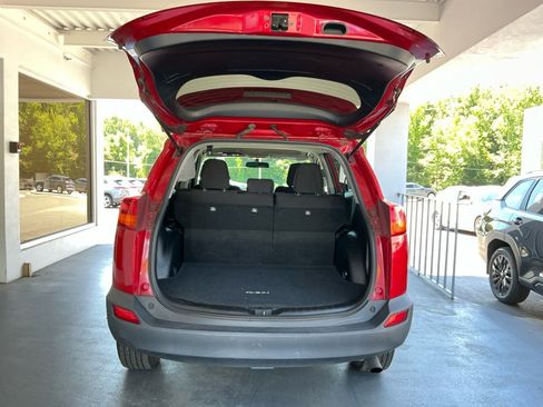 Used 2013 Toyota RAV4 XLE AWD/4WD image 19