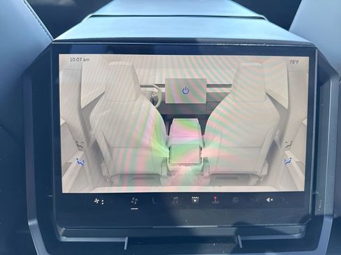Used 2024 Tesla Cybertruck AWD Crew Cab image 13