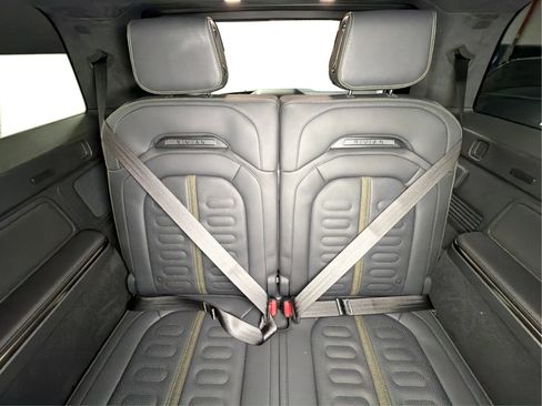 Used 2023 Rivian R1S Adventure AWD/4WD image 28