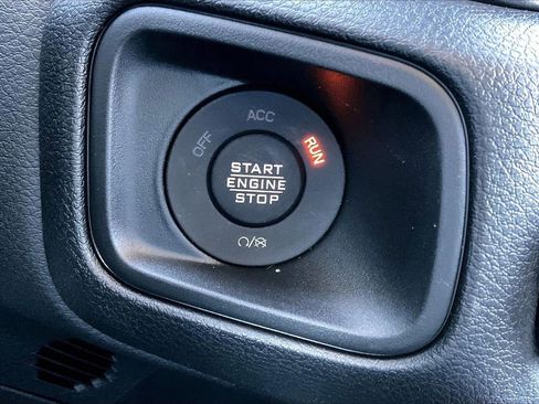 New 2026 Jeep Gladiator Sport AWD/4WD image 16