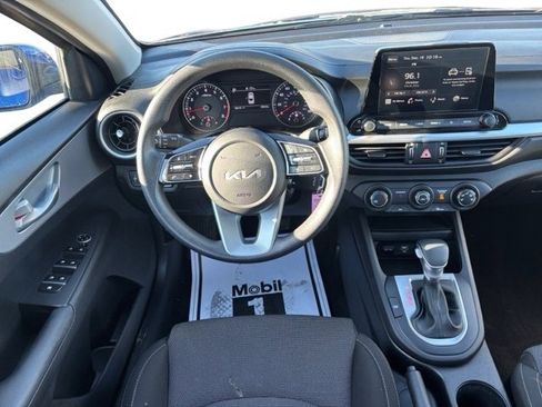 Certified 2023 Kia Forte LXS image 13