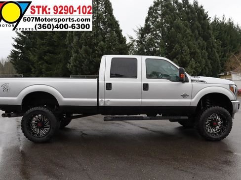 Used 2015 Ford F350 XLT w/ Camper Package image 11