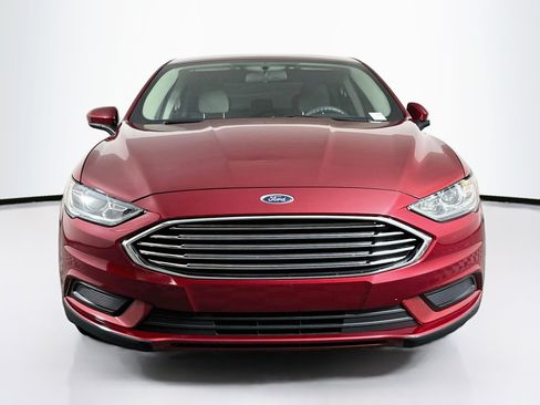 Used 2018 Ford Fusion S FWD image 2