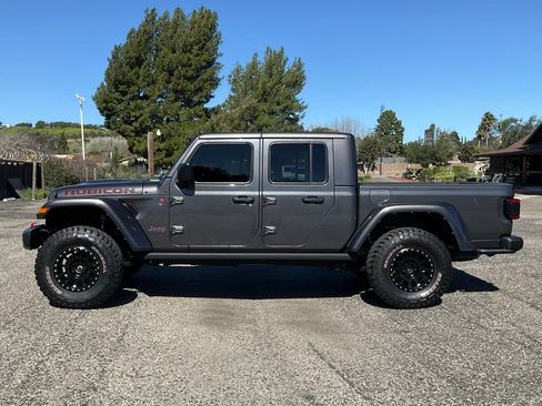 Used 2021 Jeep Gladiator Rubicon image 3