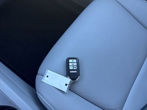 Used 2021 Honda Pilot Special Edition image 48