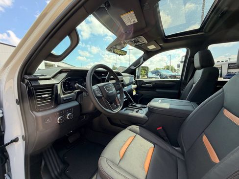 New 2026 GMC Sierra 2500 AT4 w/ AT4 Premium Plus Package AWD/4WD image 17