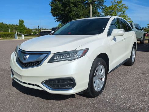Used 2017 Acura RDX FWD image 2