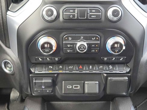 Used 2021 GMC Sierra 1500 SLT image 20