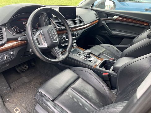 Used 2018 Audi Q5 Prestige AWD/4WD image 4