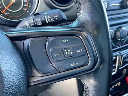 Used 2020 Jeep Wrangler Sport image 19