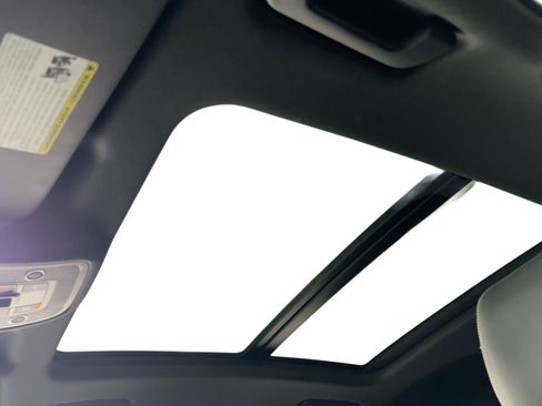 Used 2023 Audi Q3 2.0T Premium Plus w/ Premium Plus Package image 16