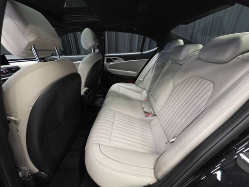 Used 2022 Genesis G70 3.3T w/ Sport Advanced Package AWD/4WD image 33