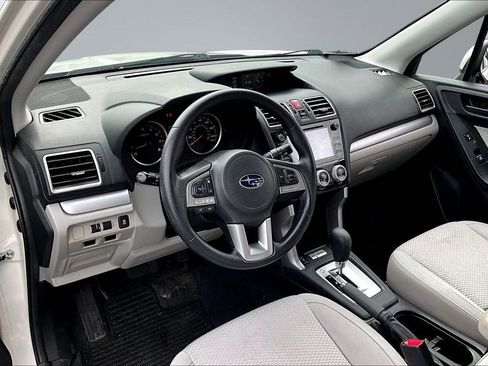Used 2017 Subaru Forester 2.5i Premium w/ All-Weather Package AWD/4WD image 14