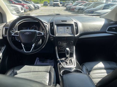 Used 2017 Ford Edge SEL w/ Equipment Group 201A AWD/4WD image 19