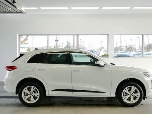 New 2025 Audi Q5 Premium image 7