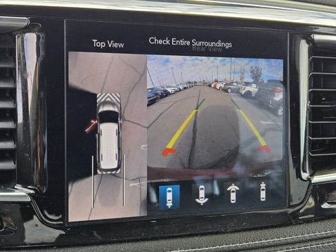 Used 2019 Chrysler Pacifica Limited w/ Advanced Safetytec Group image 19