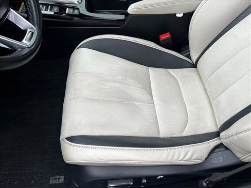 Used 2023 Acura Integra A-Spec image 10