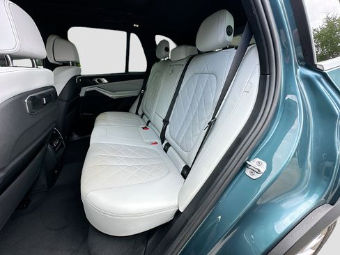 Certified 2024 BMW X5 sDrive40i w/ Climate Comfort Package RWD image 25