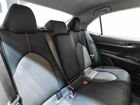 Certified 2020 Toyota Camry LE FWD image 31