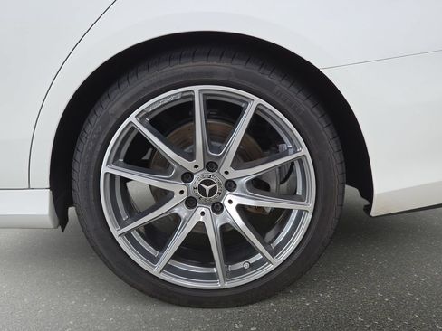 Used 2022 Mercedes-Benz E 350 Sedan image 32