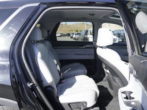 Used 2020 Hyundai Palisade SEL w/ Premium Package FWD image 24