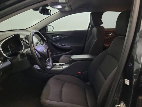 Used 2018 Chevrolet Malibu LT FWD image 17