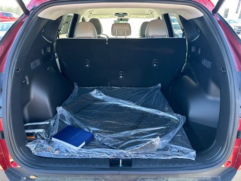 New 2025 Hyundai Tucson SEL image 18