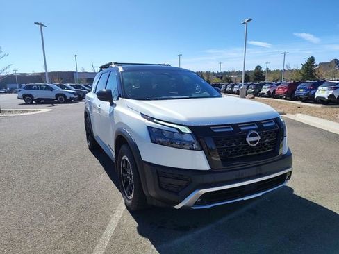 Used 2024 Nissan Pathfinder Rock Creek AWD/4WD image 1