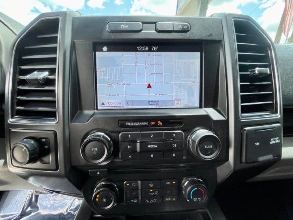 Used 2018 Ford F150 XLT w/ Equipment Group 302A Luxury RWD image 15