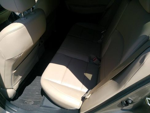 Used 2015 Subaru Outback 2.5i Limited AWD/4WD image 25