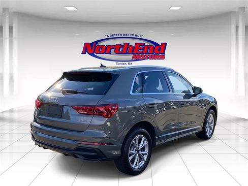 Used 2021 Audi Q3 2.0T Premium w/ Convenience Package image 7