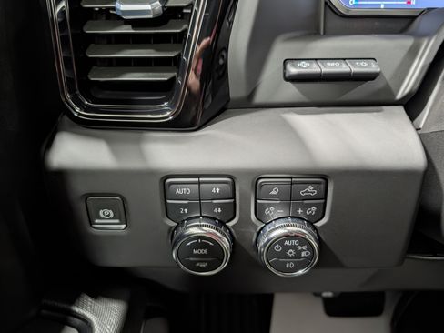 Used 2023 GMC Sierra 1500 AT4X AWD/4WD image 24
