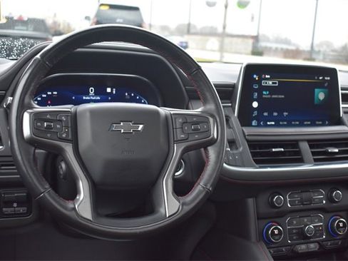 Certified 2022 Chevrolet Suburban RST w/ Sport Performance Package image 26