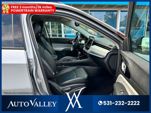 Used 2022 Jeep Compass Limited image 22