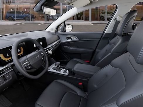 New 2026 Kia Sportage EX FWD image 17